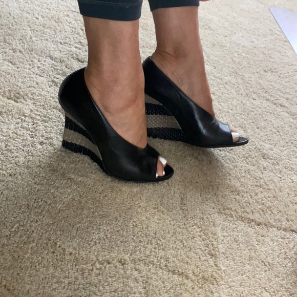 Burberry Reyard Peep Toe Wedge Pump - Picture 2 of 13